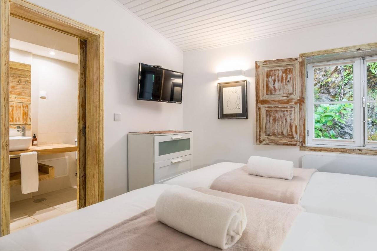Rabacal Nature Spot Cottage Estreito Da Calheta エクステリア 写真